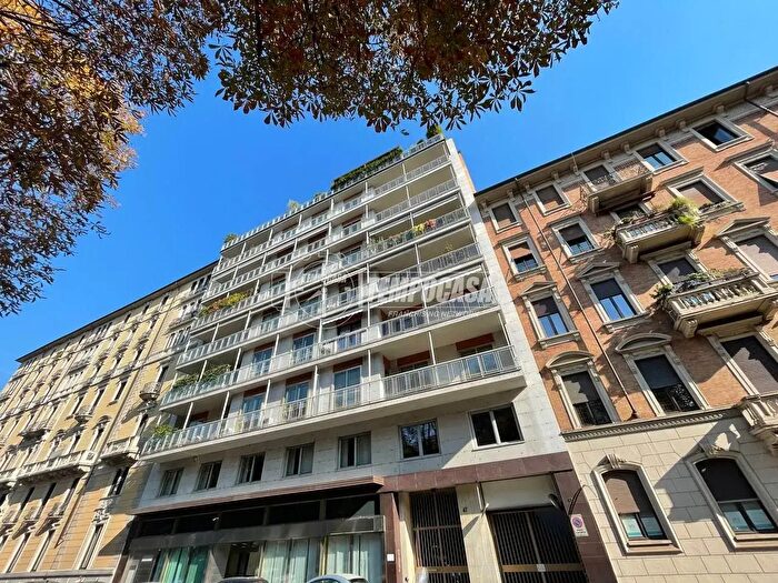 Appartamento con 5 locali in vendita in Corso Re Umberto, Torino