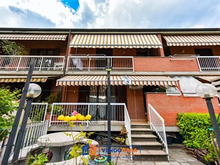 Casa con 6 locali in vendita in Via Emilio Salgari, Gassino Torinese