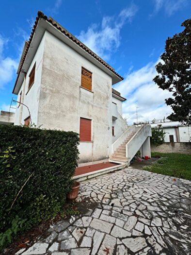 Appartamento con 8 locali in vendita in Viale Alcide De Gasperi a, San Felice Circeo