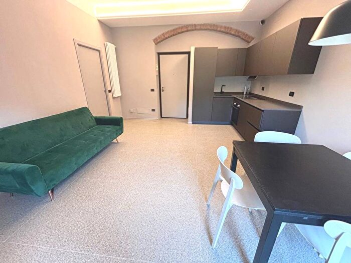 Appartamento bilocale in affitto in Via Antonio Fogazzaro, Montenero, Milano