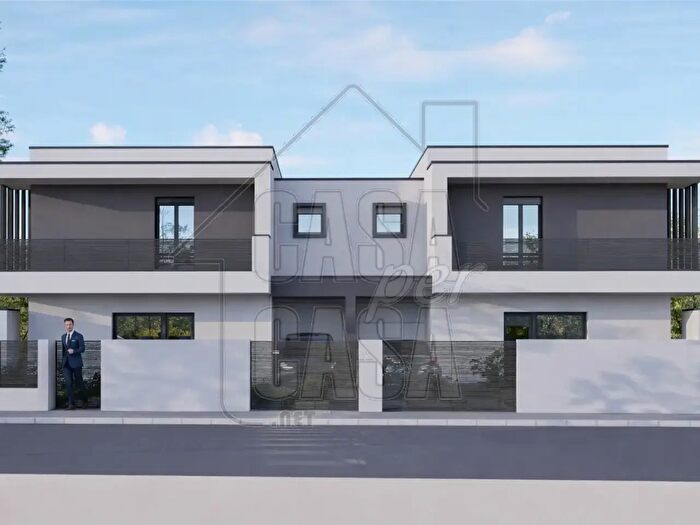 Casa quadrilocale in vendita in Corso delle Terme, Montegrotto Terme