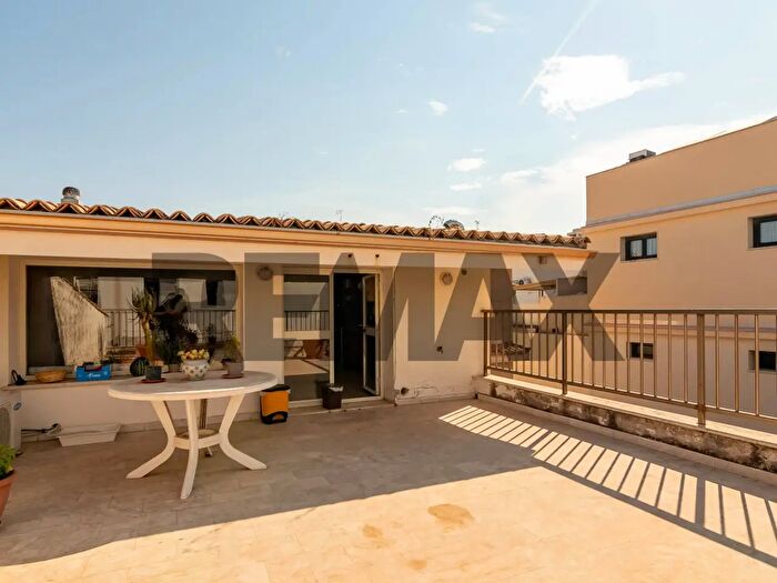 Appartamento con 5 locali in vendita in Via Miramare, Avola