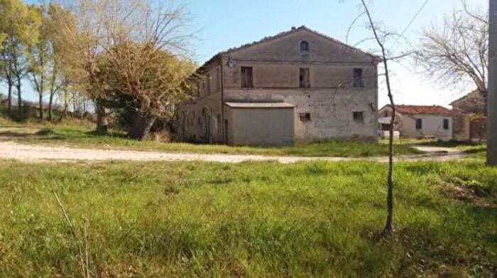 Casa con 6 locali in vendita in Via Montelatiere, San Marcello