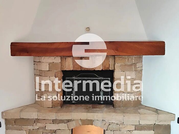 Casa con 7 locali in vendita in Via Zanardelli, Nave