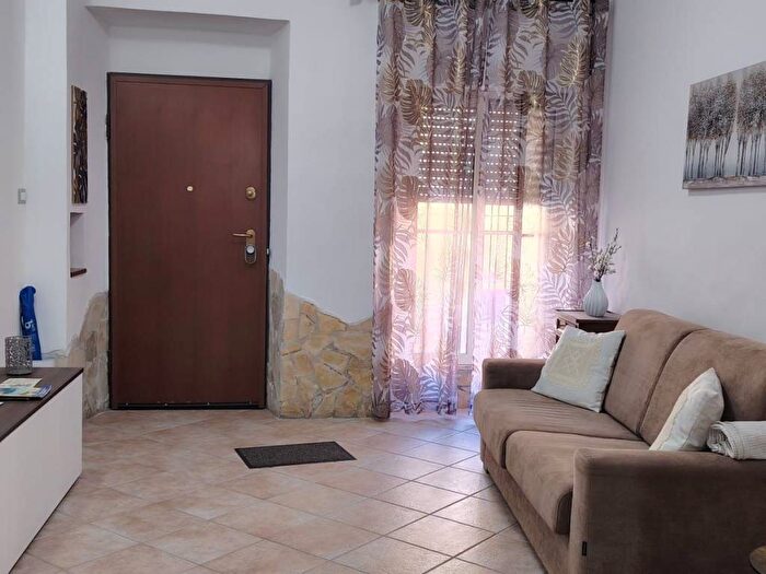 Appartamento bilocale in affitto in Via San Giovanni, Villanova, Cagliari