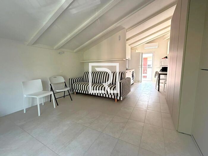 Appartamento bilocale in vendita in Via Giunone Cervia, Cervia