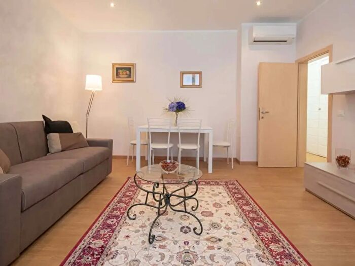 Appartamento monolocale in affitto in Via dell'Oche, Firenze