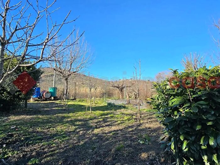 Appartamento trilocale in vendita in Loc Olmo, Arezzo
