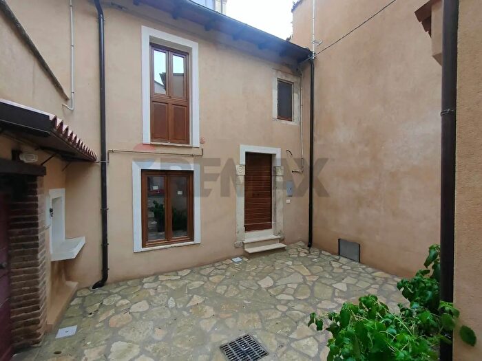 Casa trilocale in vendita in Via San Tussio, Prata DAnsidonia