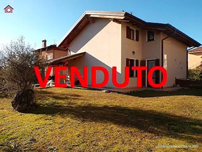 Casa in vendita in Besozzo Varese Lombardia Italia, Besozzo