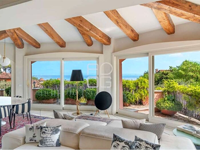 Casa con 6 locali in affitto in Via Guglielmo Marconi, Centro, Padenghe sul Garda