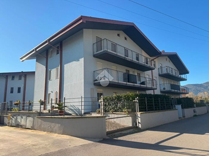 Appartamento trilocale in vendita in Via Plinio Il Vecchio, Venafro