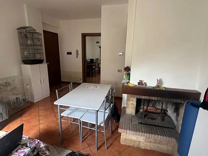 Appartamento quadrilocale in vendita in Londa