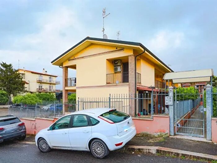 Casa quadrilocale in vendita in Via del Fosso Scilicino, Roma