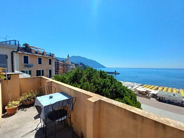 Casa monolocale in affitto in Largo dei Mille, Lungomare Mulinetti Polanesi, Recco