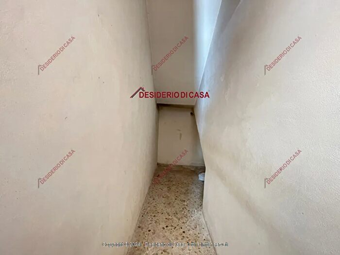 Appartamento trilocale in vendita in Piazza Croce Campofelice di Roccella Pa Italia, Campofelice Di Roccella