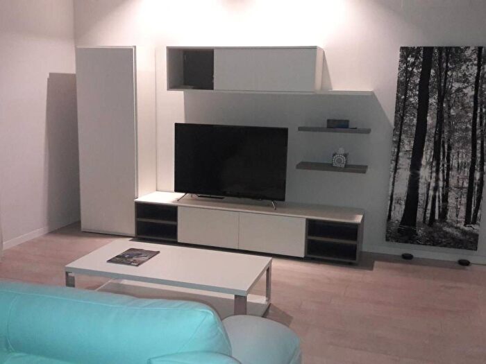 Appartamento quadrilocale in affitto in Via Giuseppe Manfredi, Dante Cheope, Piacenza