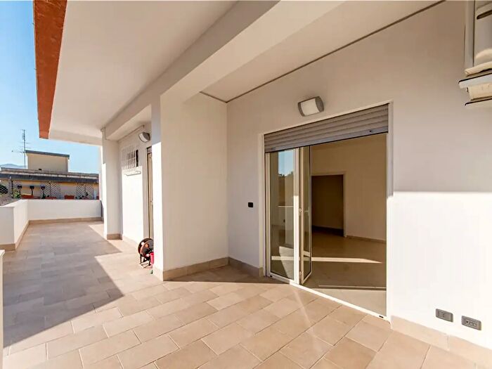 Appartamento quadrilocale in vendita in Via Empedocle Restivo, Palermo