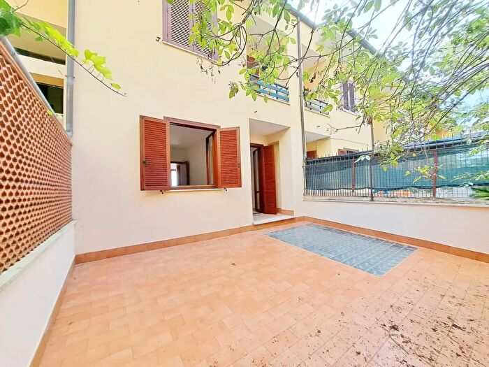 Appartamento trilocale in vendita in Nerola