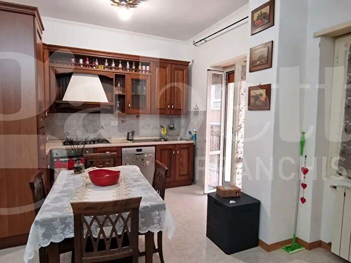 Appartamento trilocale in affitto in Via dei Latini, Nettuno