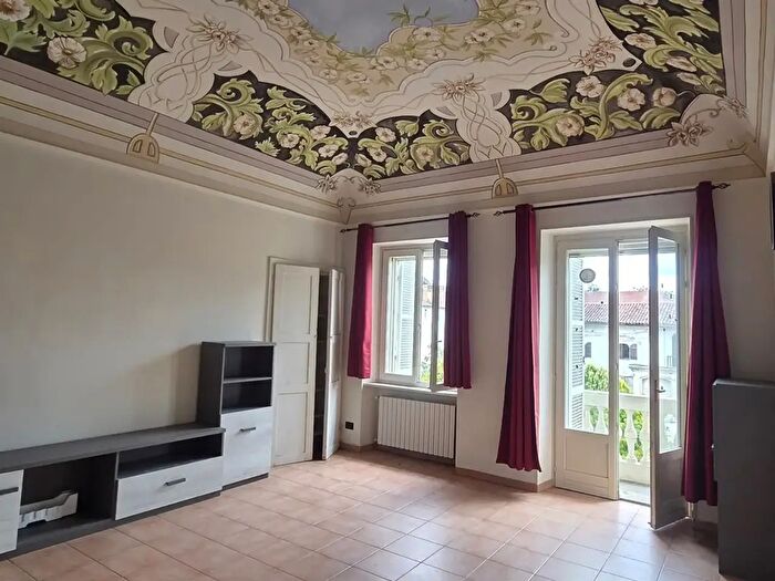 Appartamento con 5 locali in vendita in Via Madonna della Neve, Favria