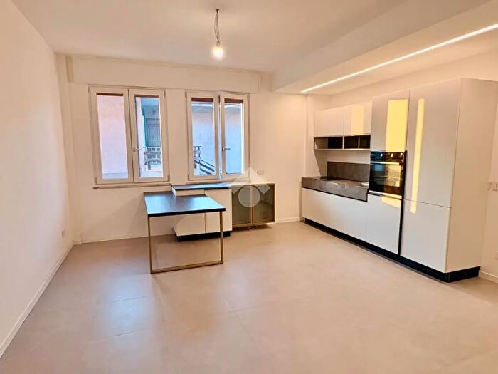 Appartamento monolocale in vendita in Piazza Guerrieri, Bardolino