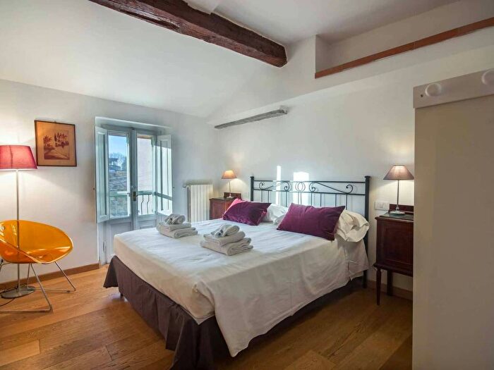 Appartamento trilocale in affitto in Via Romana, Santo Spirito, Firenze