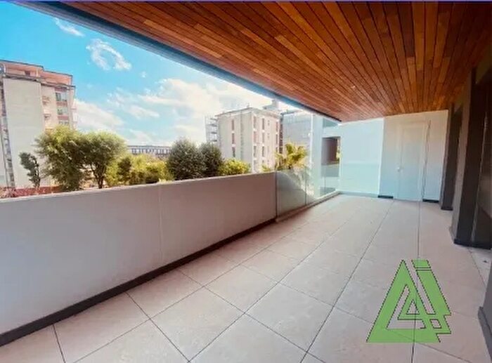 Appartamento quadrilocale in vendita in Viale Italia, Castelfranco Veneto