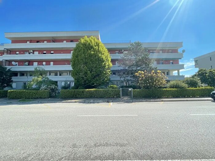 Appartamento quadrilocale in vendita in Via Luigi E Michele Gortani, Udine