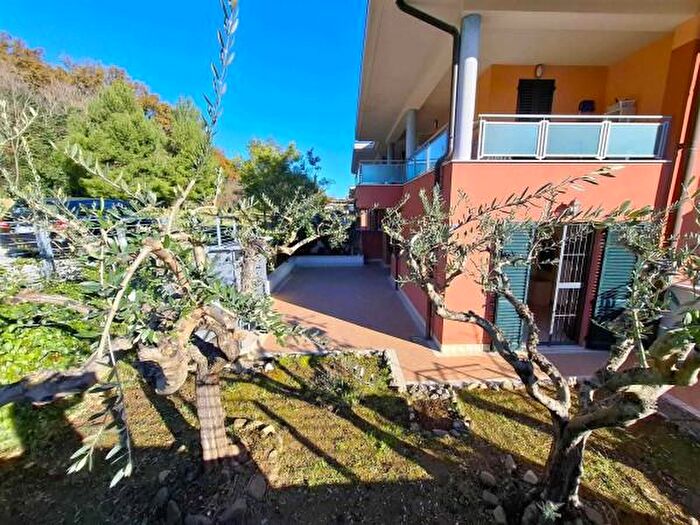 Appartamento trilocale in vendita in Via Binda, Colli al Metauro