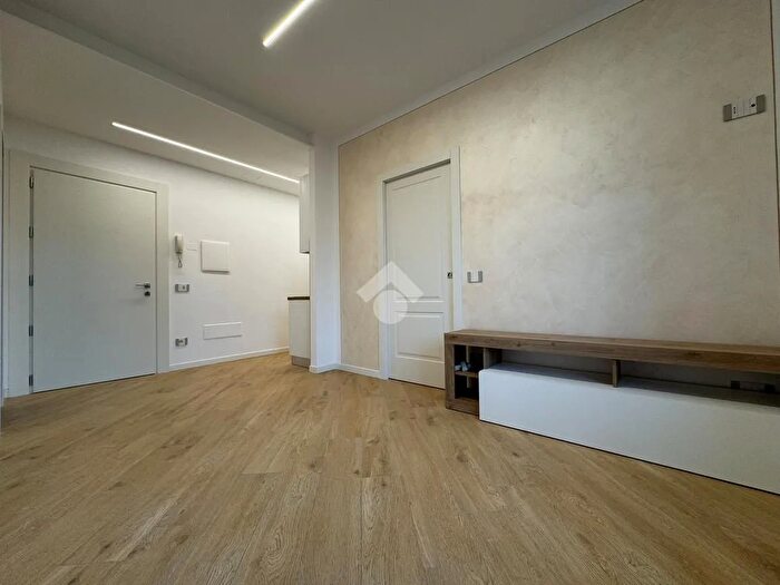 Appartamento bilocale in vendita in Via Pradello, Bergamo