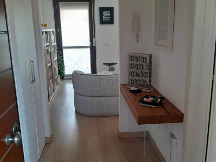 Appartamento bilocale in vendita in Via Carlo Boncompagni, Corvetto, Milano