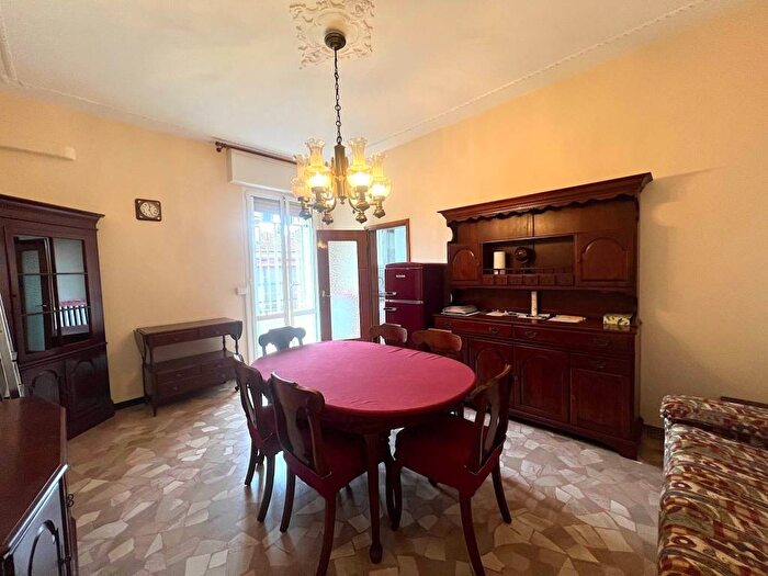 Appartamento trilocale in affitto in Via dei Carbonari, Centro Garibaldi, Casalecchio di Reno