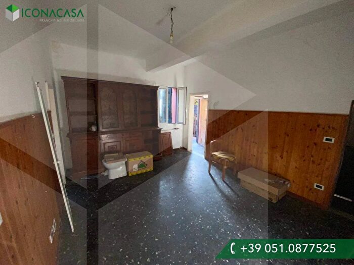 Appartamento quadrilocale in vendita in Via San Savino, Bologna