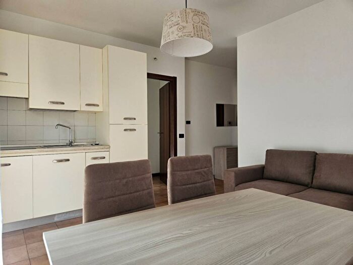 Appartamento bilocale in affitto in Via Fratelli Ugoni, Loggia Garibaldi, Brescia