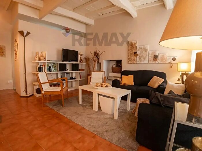 Casa quadrilocale in affitto in Via Legnano, Canino