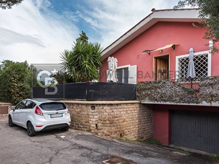 Appartamento bilocale in affitto in Via Colle Alberta, Ciampino