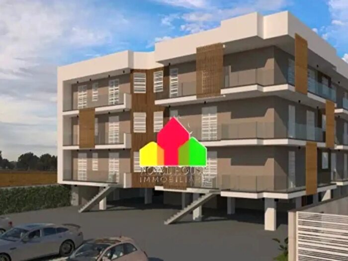Appartamento trilocale in vendita in Via Marchesella, Giugliano In Campania
