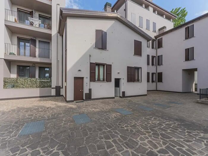 Appartamento quadrilocale in vendita in Via Cavour C, Poggio Renatico