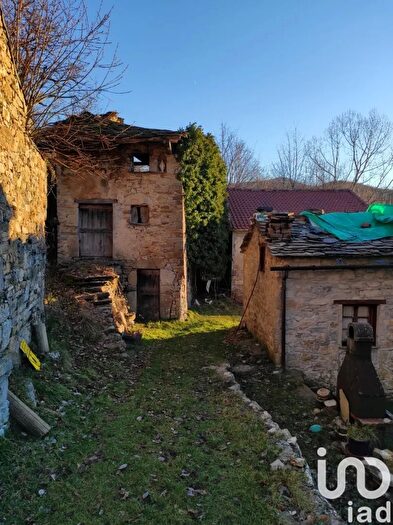 Casa trilocale in vendita in Localitãnbsp Loc Costapelata, Santo Stefano DAveto