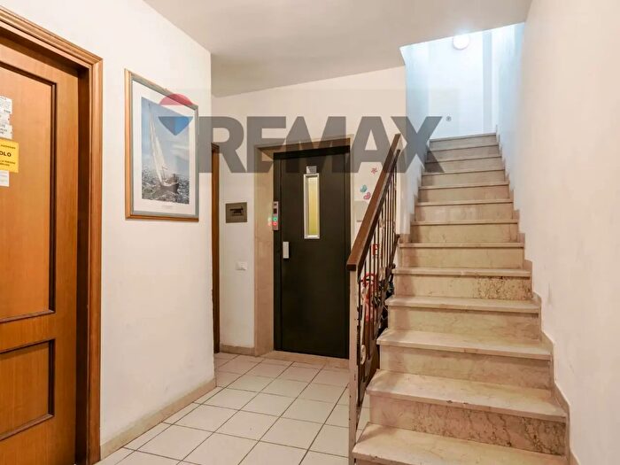 Appartamento bilocale in vendita in Via Trento, Toscolano Maderno