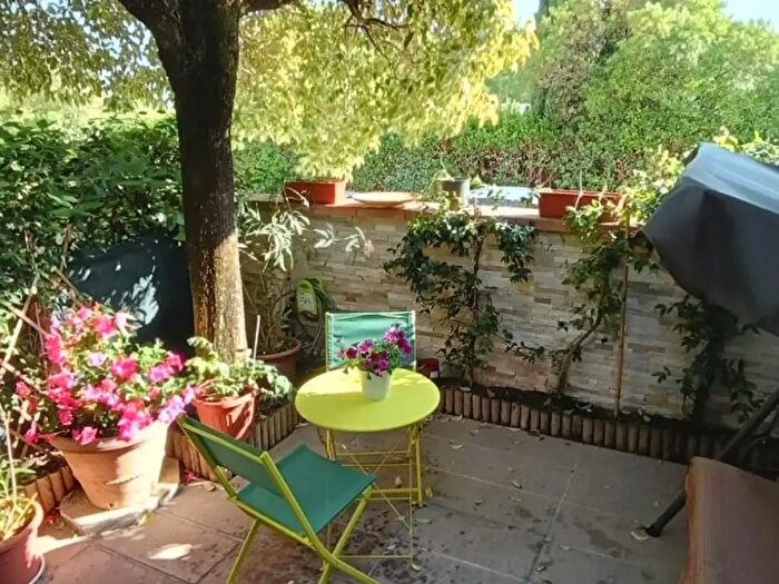 Casa con 6 locali in vendita in Firenze