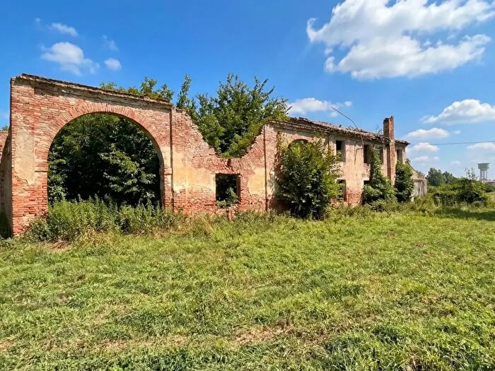 Casa in vendita in Via SantAlberto, Badia Polesine