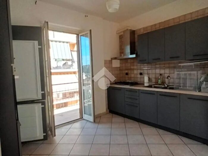 Appartamento trilocale in vendita in Via San Francesco d'Assisi, Olevano Romano