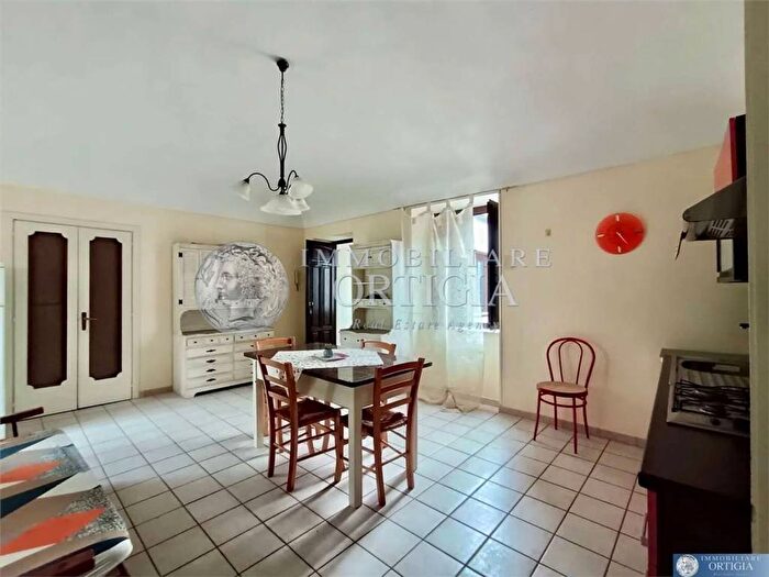 Appartamento quadrilocale in affitto in Via Castello Maniace No Number, Ortigia, Siracusa