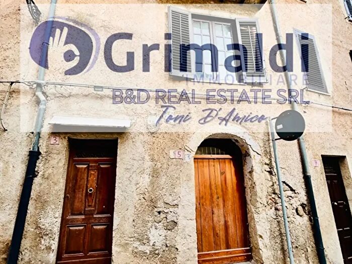 Casa trilocale in vendita in Malatacca, Polizzi Generosa