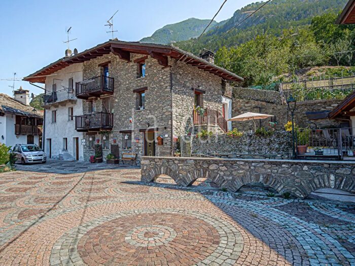 Casa quadrilocale in vendita in Località Cretes, Pollein