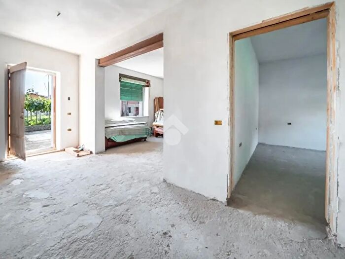 Appartamento quadrilocale in vendita in Via Corso, Zevio