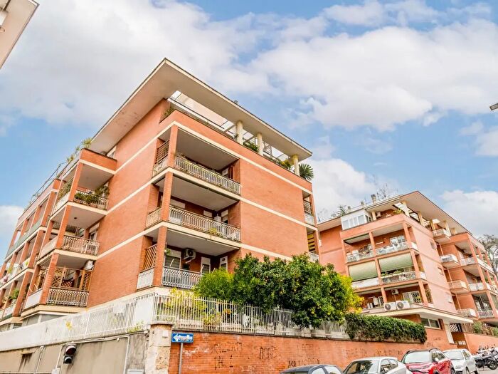 Appartamento bilocale in affitto in Via Nicola Coviello, Roma