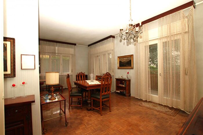 Appartamento quadrilocale in vendita in Via Galizia Galizienstraße, Laives